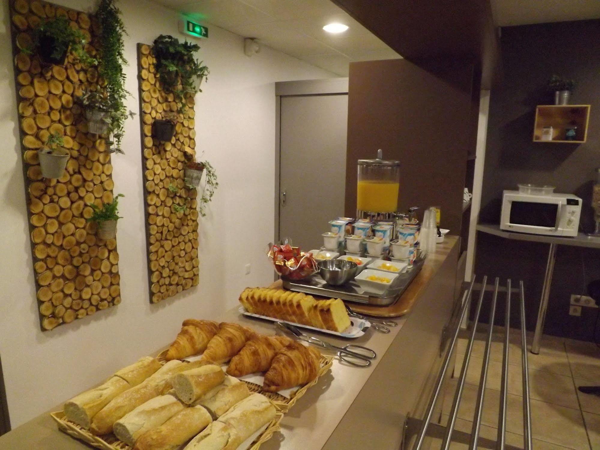 Sure Hotel By Best Western Mont-De-Marsan Saint-Pierre-du-Mont  Luaran gambar